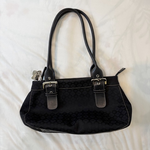 Black Shoulder Bag with Bag Charms Y2K Nine West Buckle Silver Hardware - Picture 6 of 6
